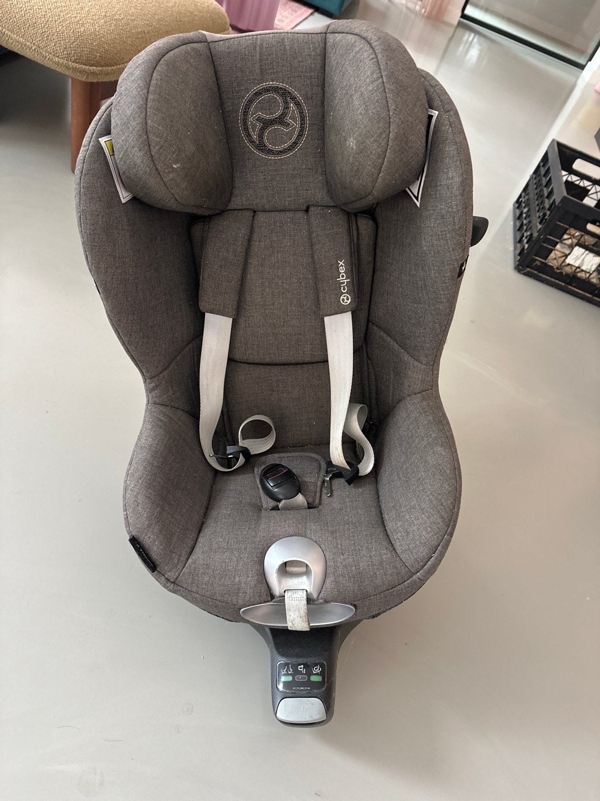 Cybex autostoel met onderstel, Gebruikt, 0 t/m 18 kg, Verstelbare rugleuning, Ophalen of Verzenden