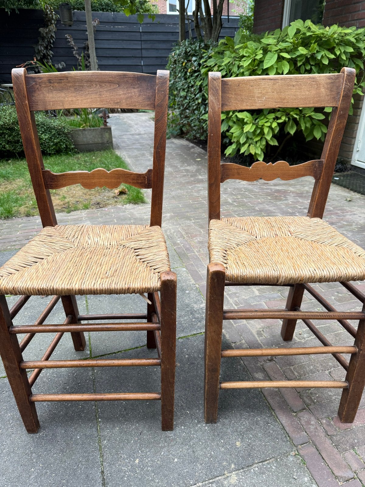 Antieke Oud Hollandse stoelen met biezen zitting (2 stuks), Antiek en Kunst, Ophalen
