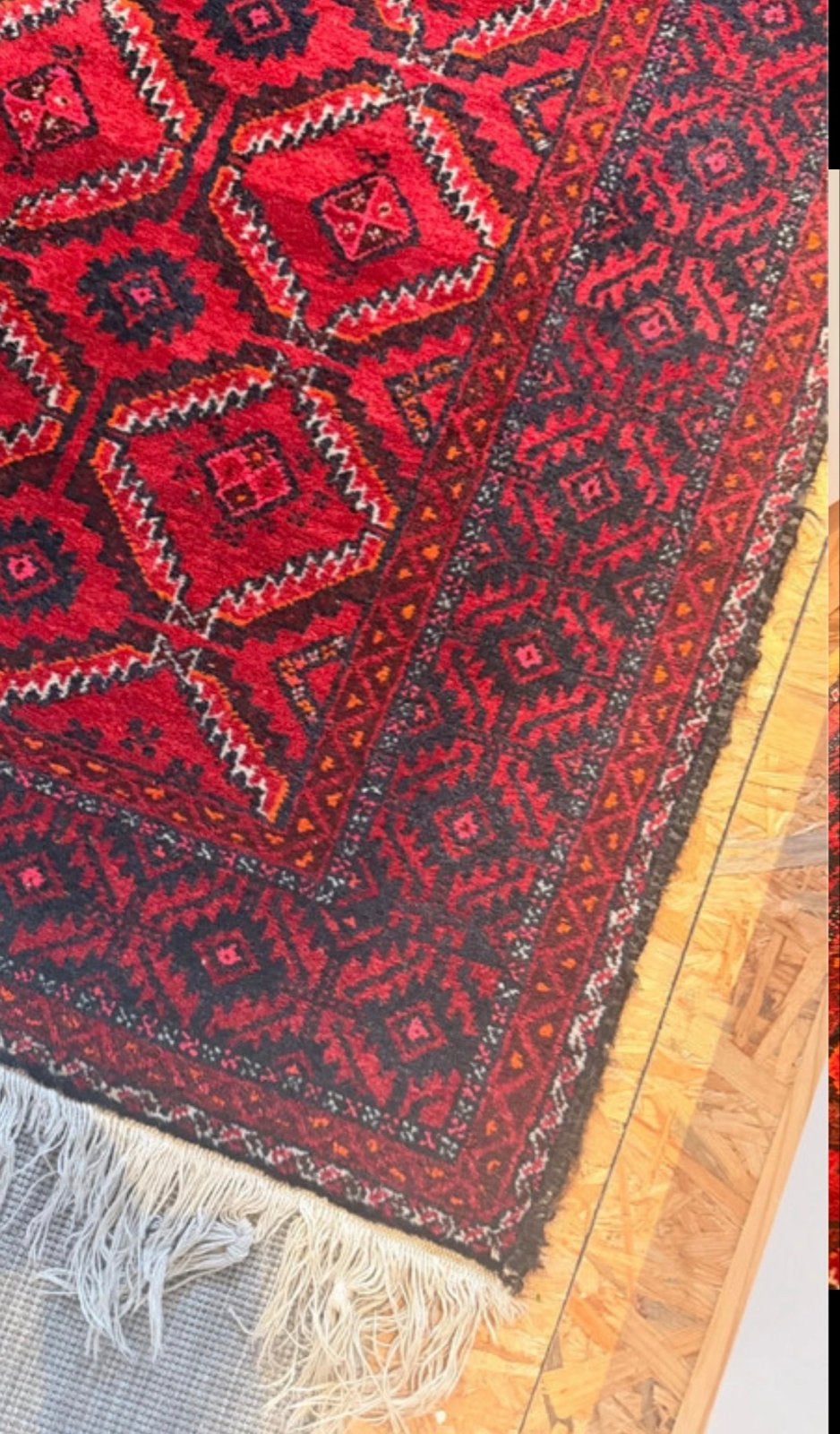 Prachtig handgeknoopt rood Perzisch tapijt, Huis en Inrichting, Stoffering | Tapijten en Kleden, Zo goed als nieuw, 150 tot 200 cm
