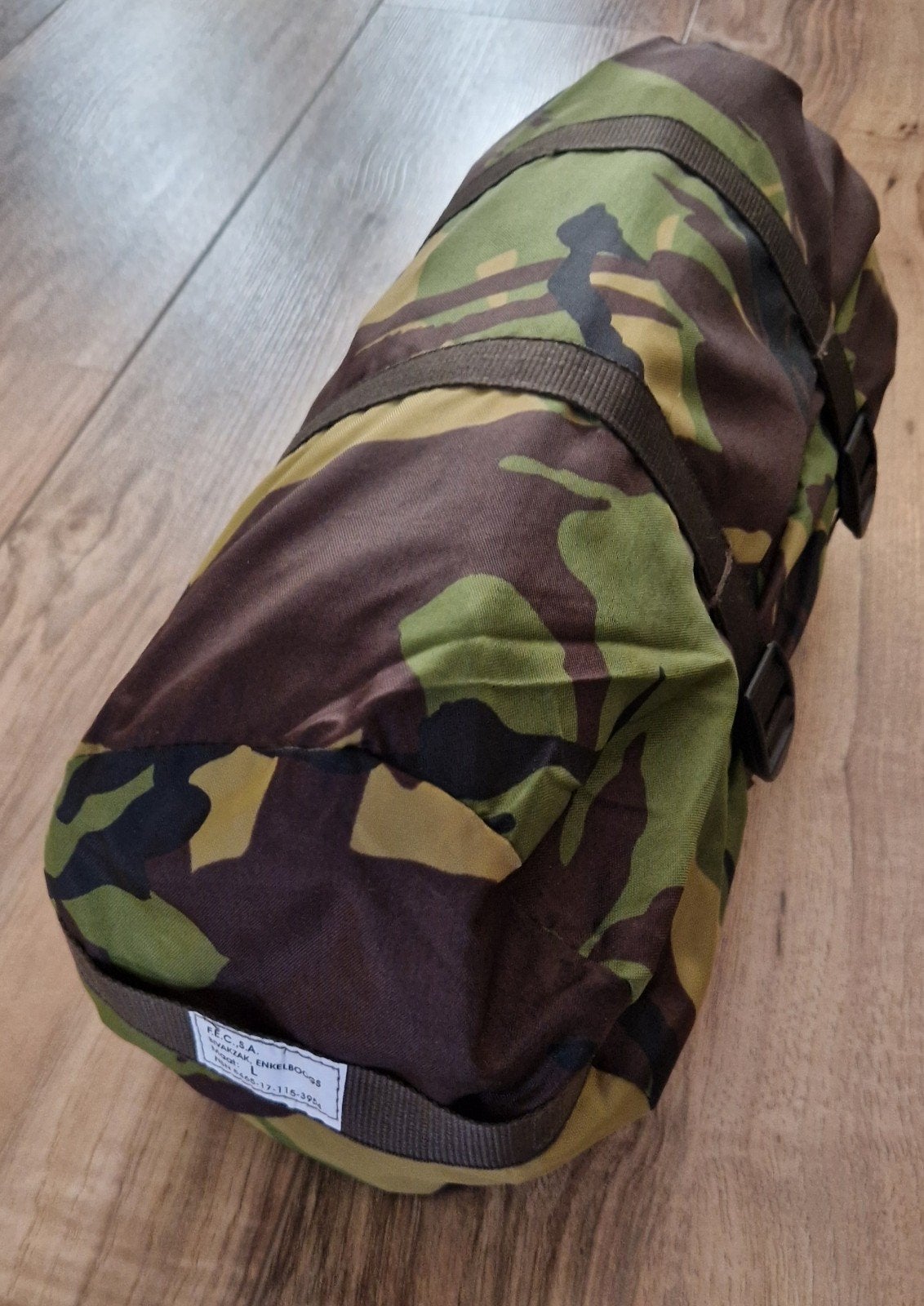 Nieuwe KL Woodland Fecsa Bivakzak Enkelboogs tent maat L, Verzamelen, Ophalen of Verzenden, Landmacht, Nederland, Kleding of Schoenen