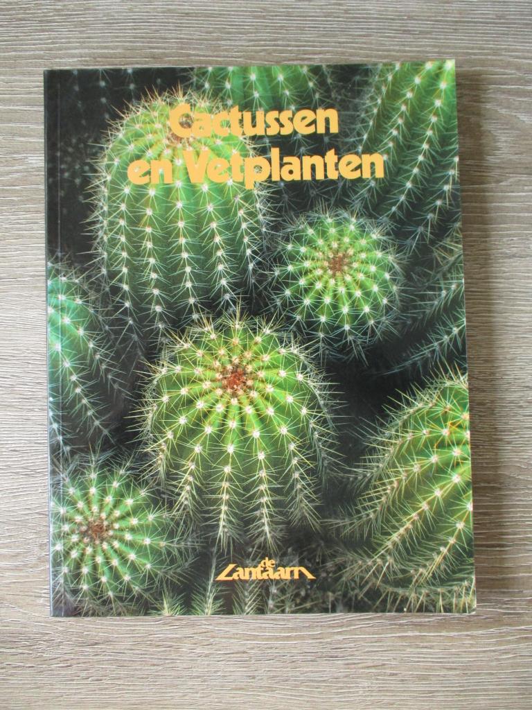Cactussen en vetplanten - Philip Perl, Ophalen of Verzenden, Gelezen, Vogels