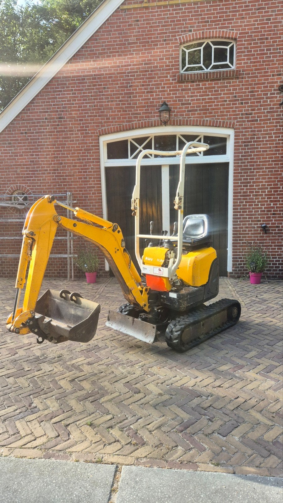 Minigraver gezocht, Ophalen of Verzenden, Graafmachine