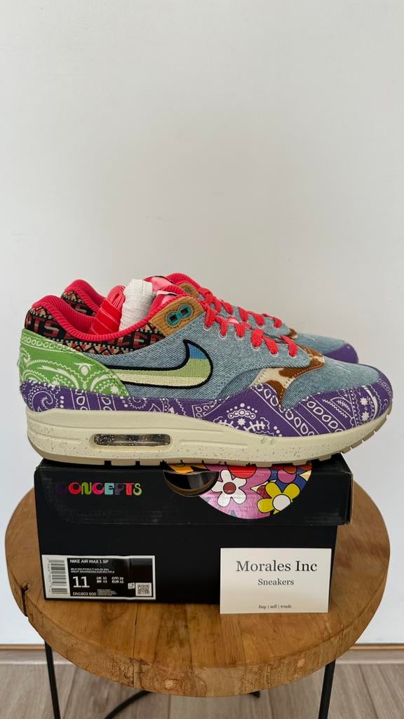 Nike Air Max 1 x Concepts ‘Far Out’ (2022) EU 45 nieuw, Kleding | Heren, Schoenen, Ophalen of Verzenden, Nieuw, Overige kleuren