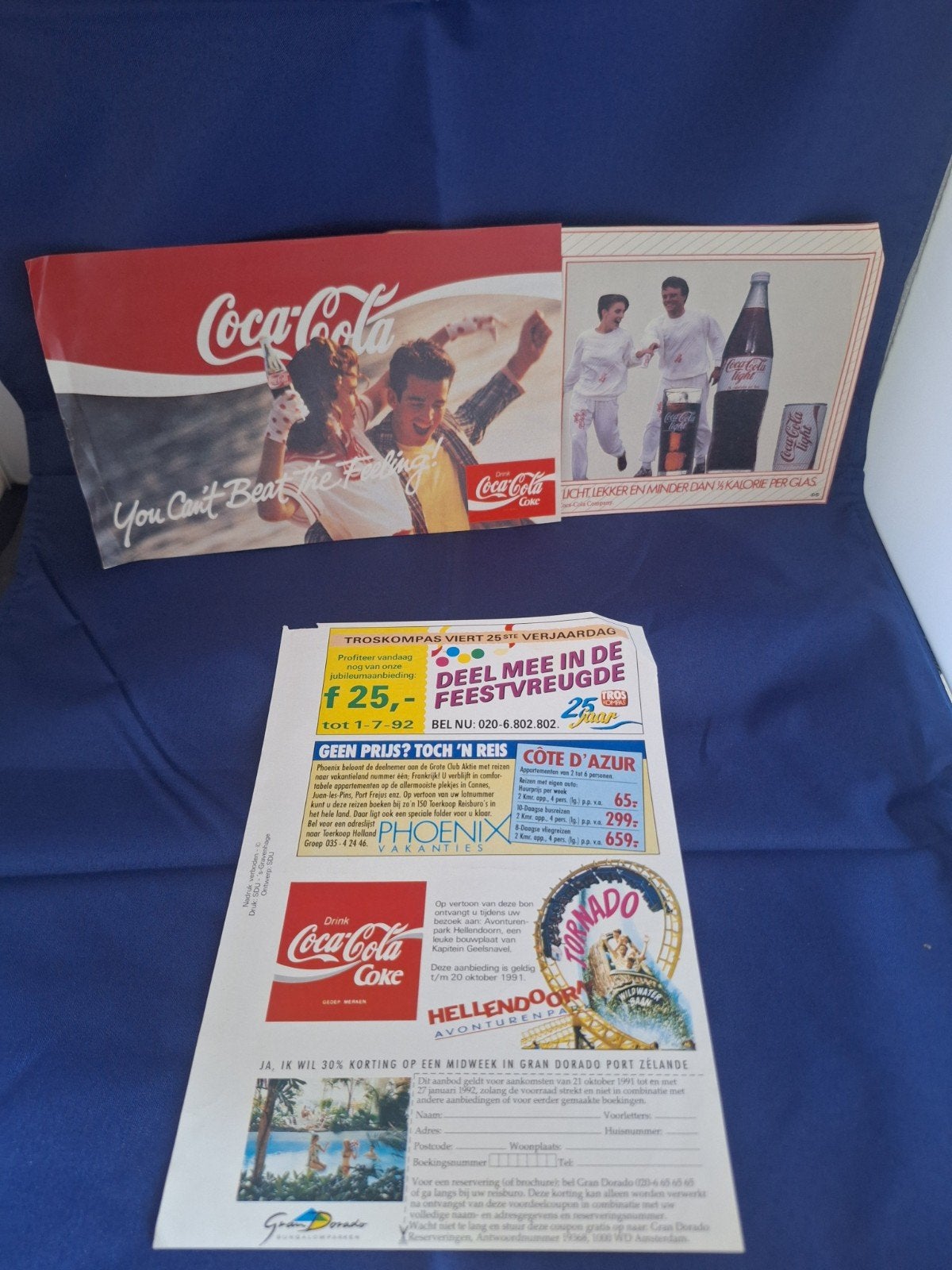 Vintage Coca-Cola Reclamefolders (2 stuks), Ophalen of Verzenden, Gebruikt, Reclamebord