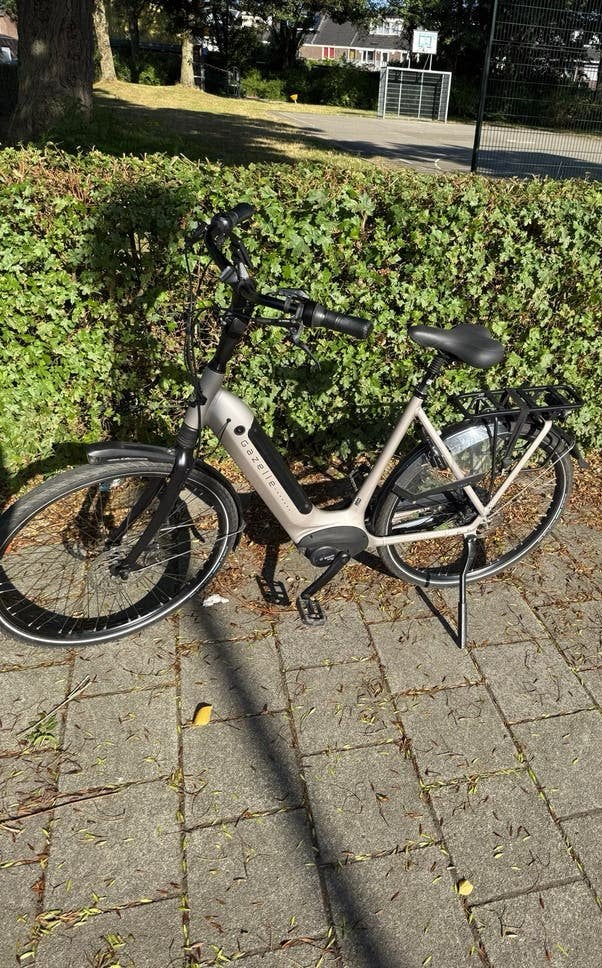 Gazelle Grenoble C8 HMB 2023 - Z.G.A.N. - 2380km - 53 cm, Ophalen, Zo goed als nieuw, 51 tot 55 cm, 50 km per accu of meer