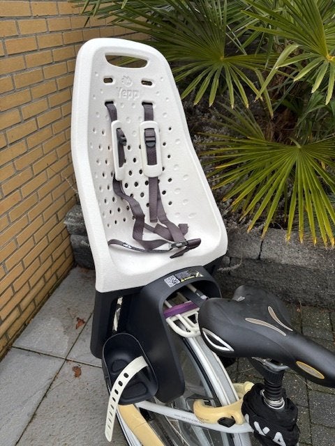 Yepp fietsstoel wit / weinig gebruikt (200630), Ophalen, Achterzitje, Voetsteuntjes, Jepp