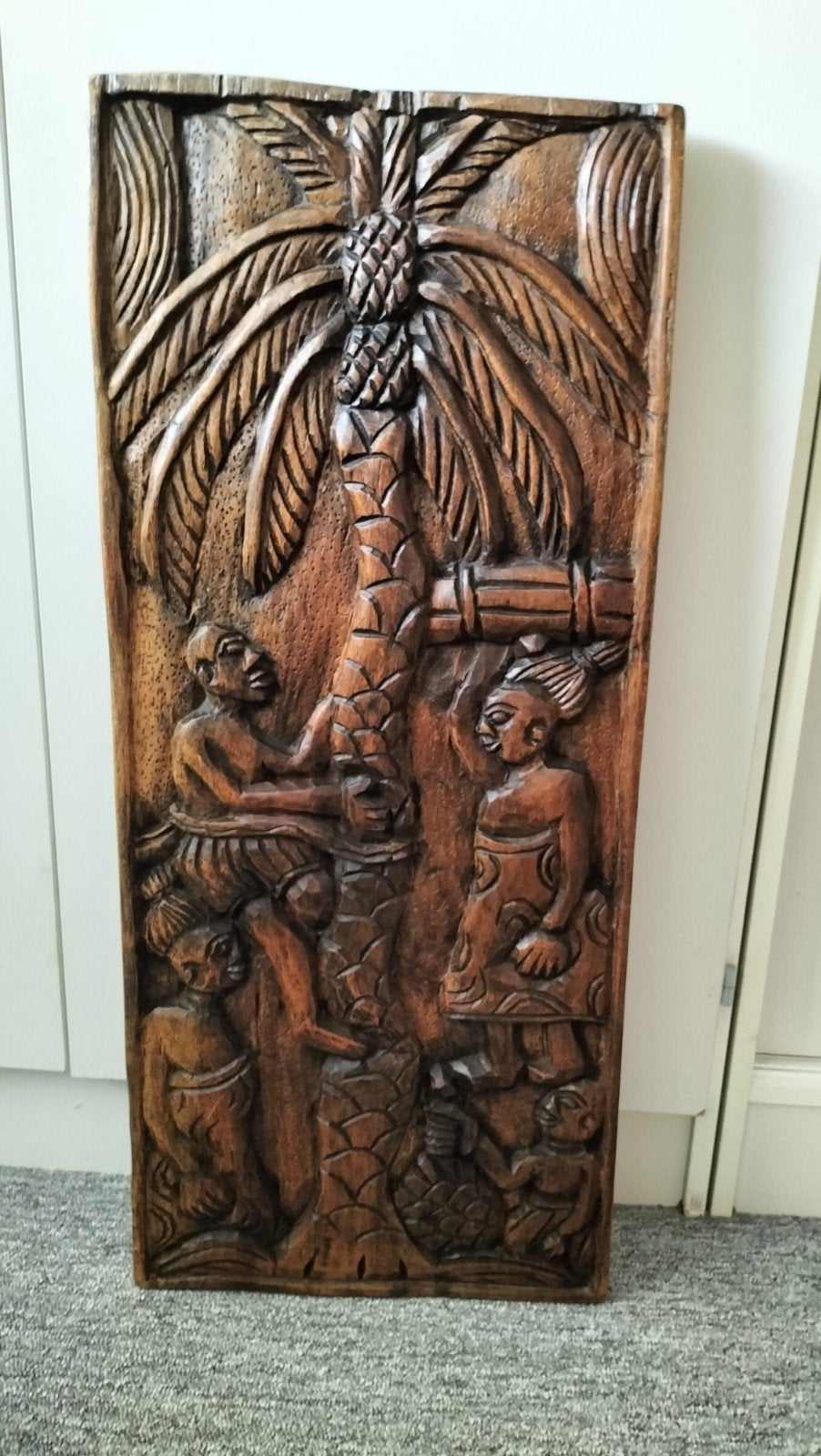 houtsnijwerk paneel mooi gesneden ananas boom en plukkers, Groep mensen, Handgemaakt, Wanddecoratie, Hout