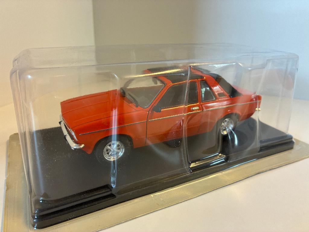 27482: Opel Kadett C Aero - 1976 - Atlas 1:24, Hobby en Vrije tijd, Modelauto's | 1:24, Auto, Nieuw, Ophalen of Verzenden, Bachsatztstr. 54 D 72131 Ofterdingen, Germany