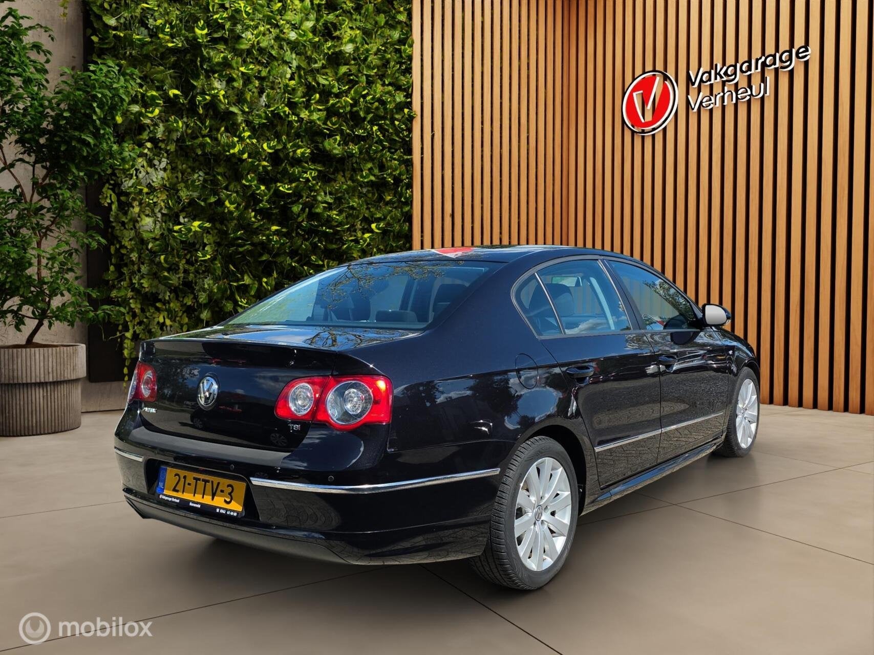 Volkswagen Passat 1.4 TSI Comfortline BlueMotion ✅Carplay, Euro 5, 730 kg, 4 cilinders, Met garantie (alle)