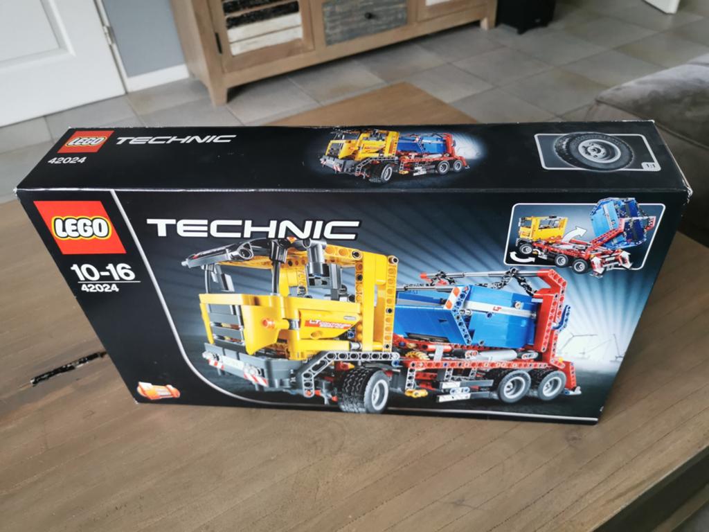 Nieuwe LEGO Technic 42024 Container Truck (12 jaar oud), Ophalen of Verzenden, Nieuw, Overige merken