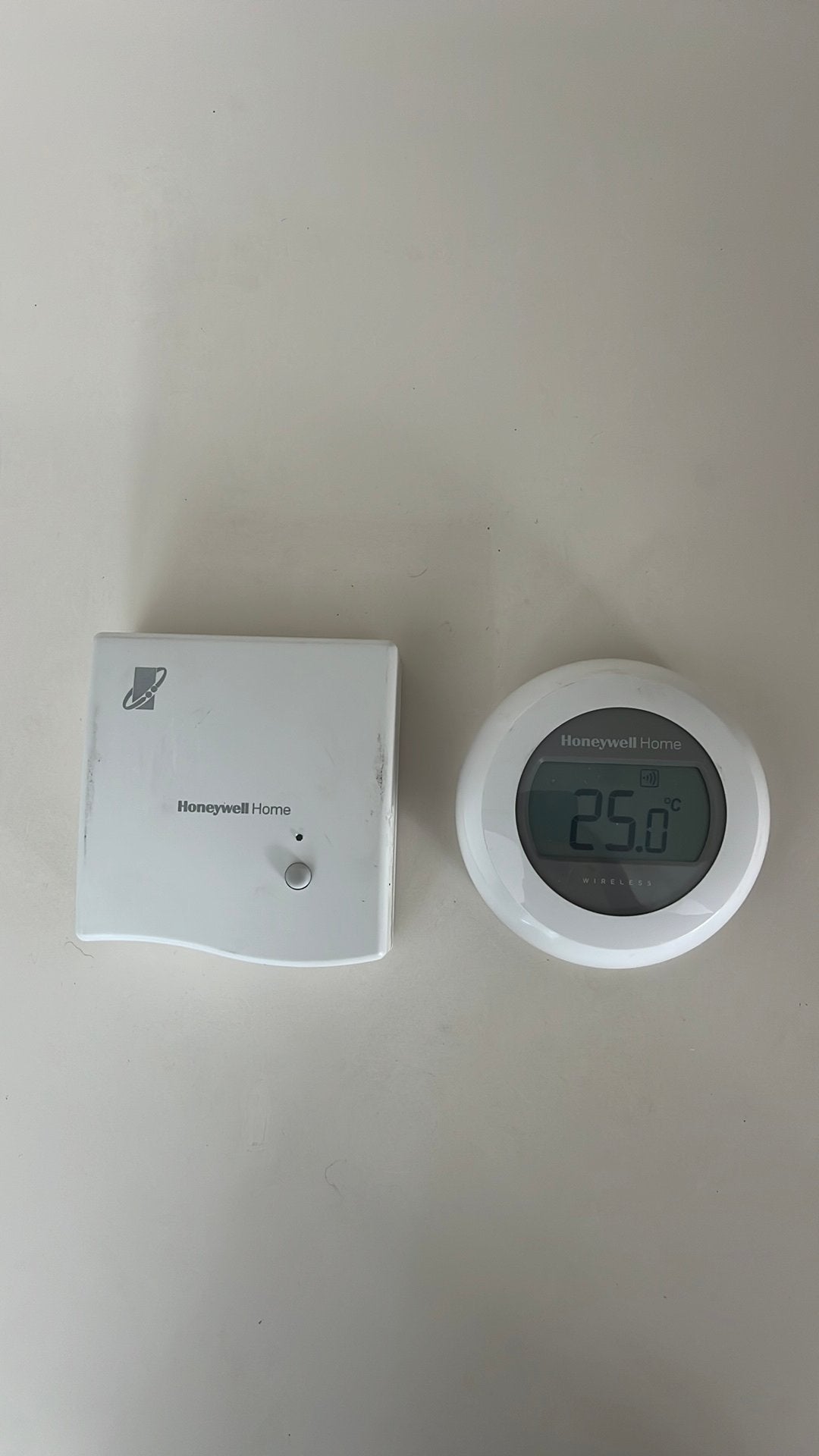 Honeywell Home Round Wireless & OpenTherm ontvanger, Ophalen, Slimme thermostaat, Gebruikt