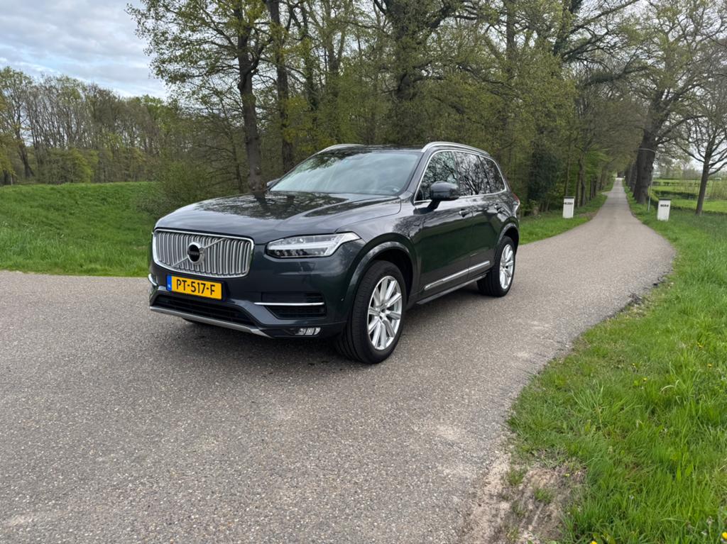 Volvo XC90 2.0 D5 173KW Geartronic AWD 8-ST 2016 Grijs, Zwart, 4 cilinders, 1969 cc, 7 stoelen