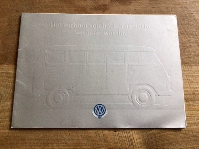 Het verhaal van het beroemste busje ter Wereld, Boeken, Ophalen of Verzenden, Gelezen, Volkswagen, Onbekend