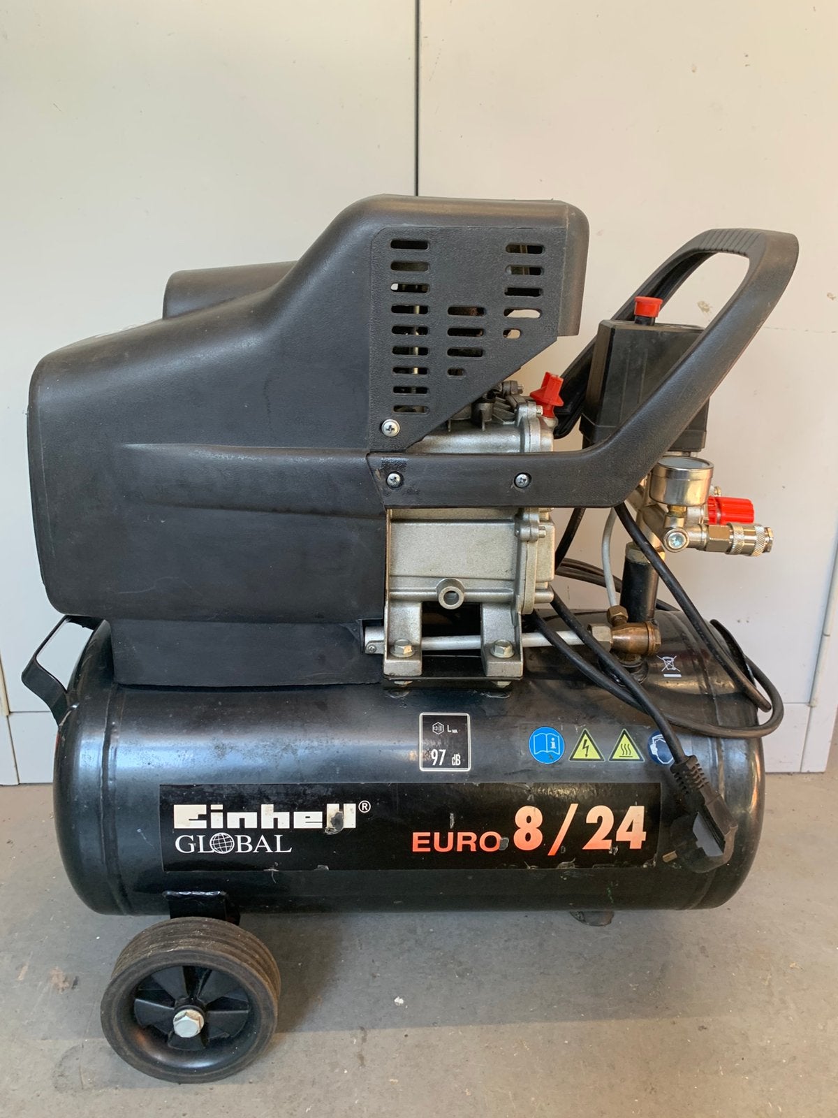 Compressor, Minder dan 25 liter, Ophalen, Zo goed als nieuw, Minder dan 200 liter/min