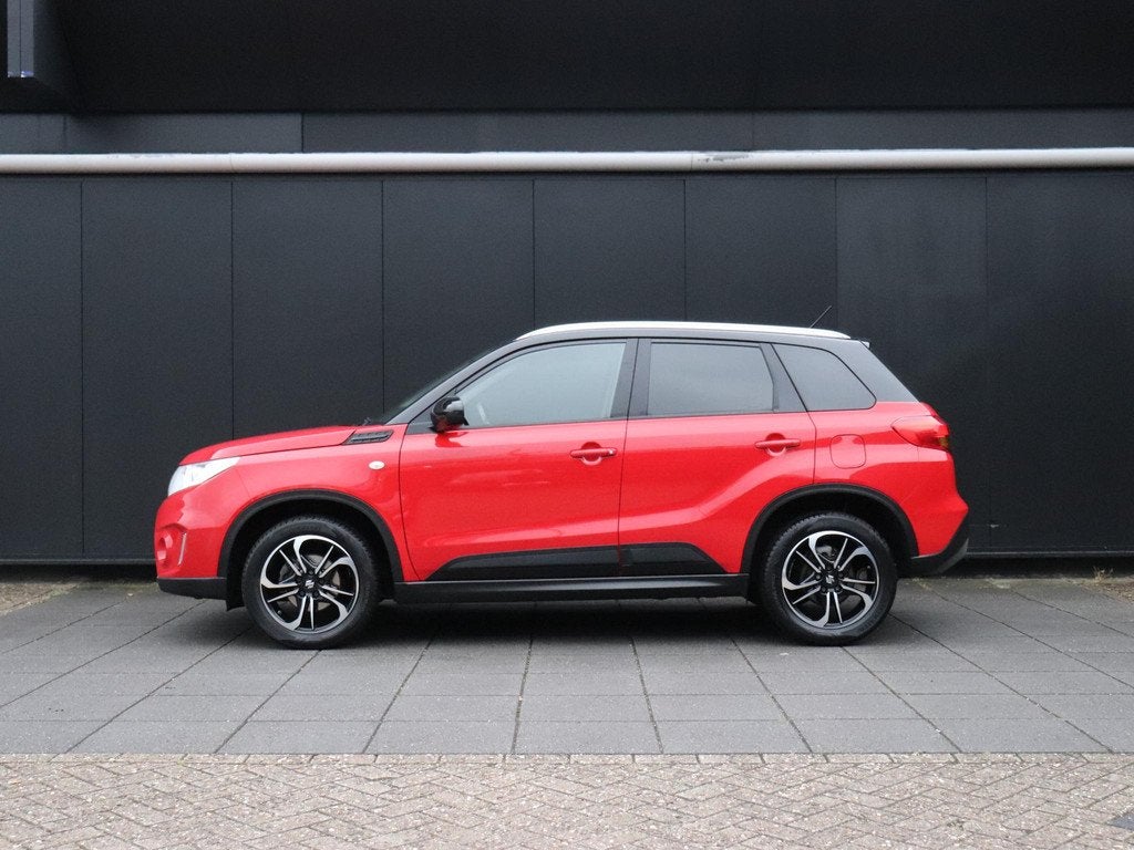 Suzuki Vitara 1.6 Exclusive | AUT. | TREKHAAK | CAMERA | NAV, Stof, Gebruikt, Euro 6, 4 cilinders