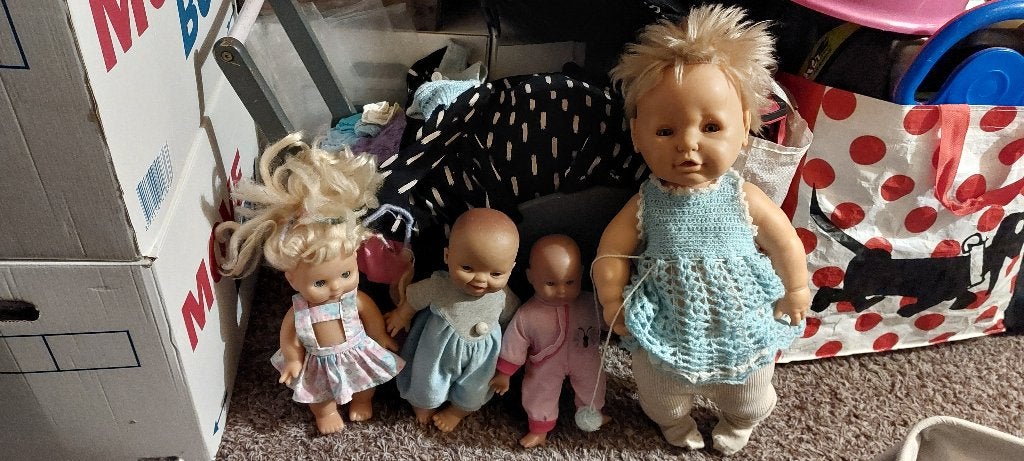 poppen en poppenkleertjes met poppenwagen €40, Ophalen of Verzenden, Gebruikt, Babypop