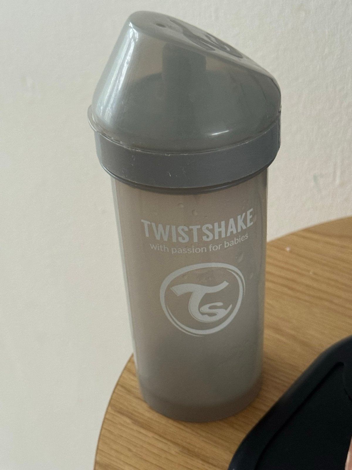 Twistshake drinkbeker en placemat, Ophalen, Zo goed als nieuw, Drinkbeker, Overige merken