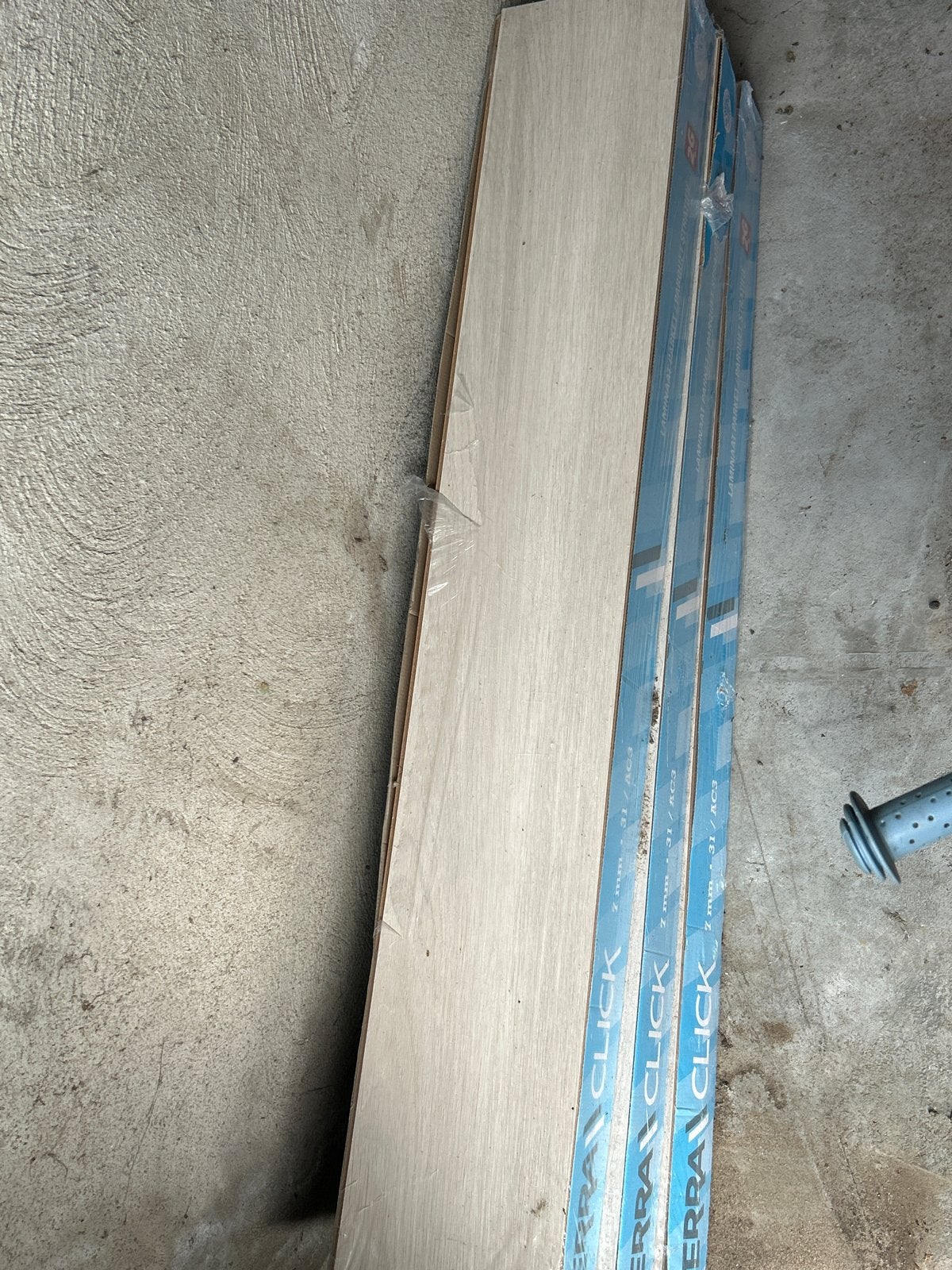 Nieuw laminaat Terra Click 7mm - 31/AC3 (2.7885 m² per pak), Ophalen, Beige, Nieuw, Minder dan 10 m²