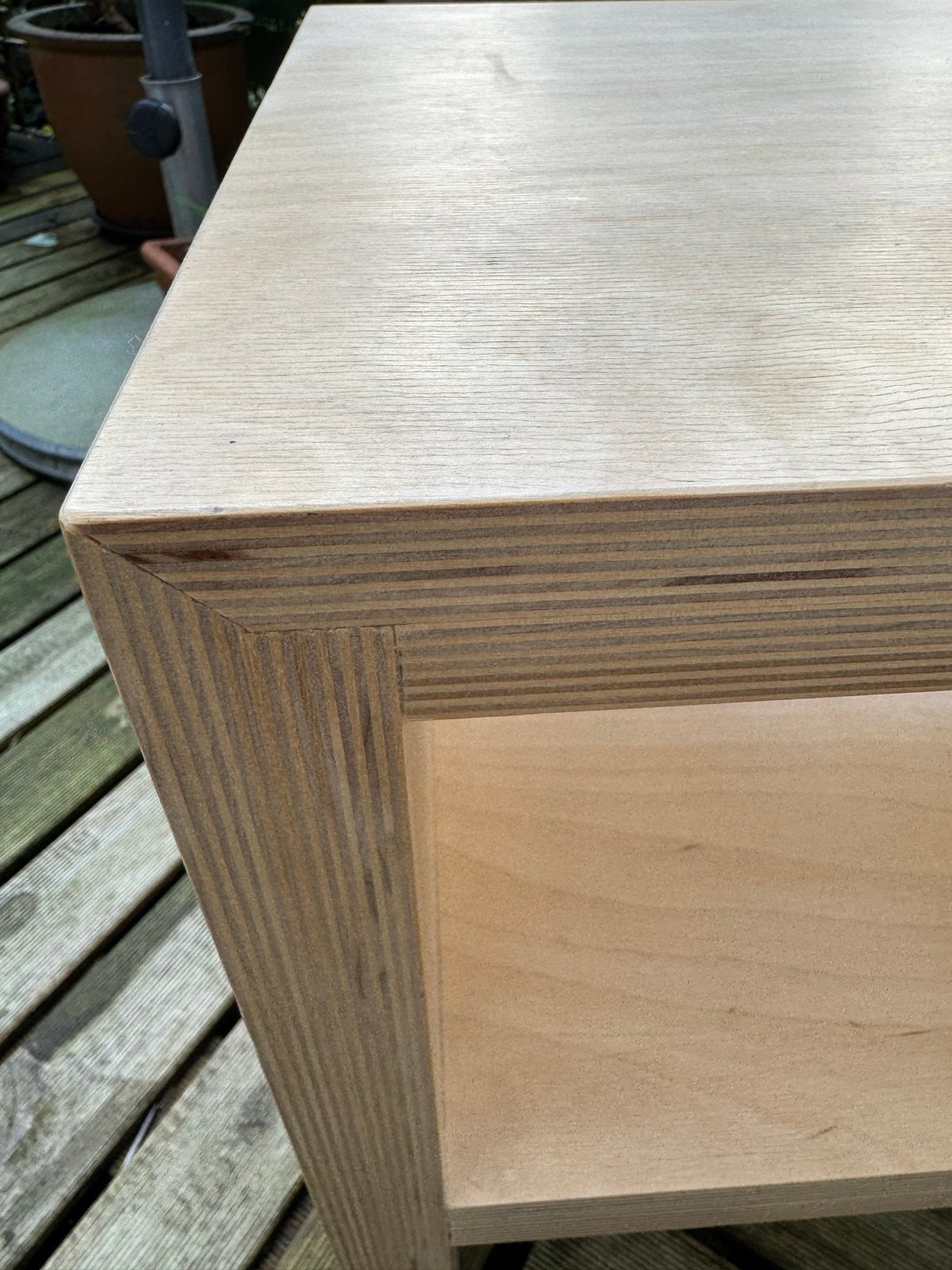 Stijlvol TV-meubel / bijzettafel van multiplex, 100 tot 150 cm, Ophalen of Verzenden, Zo goed als nieuw, Minder dan 100 cm