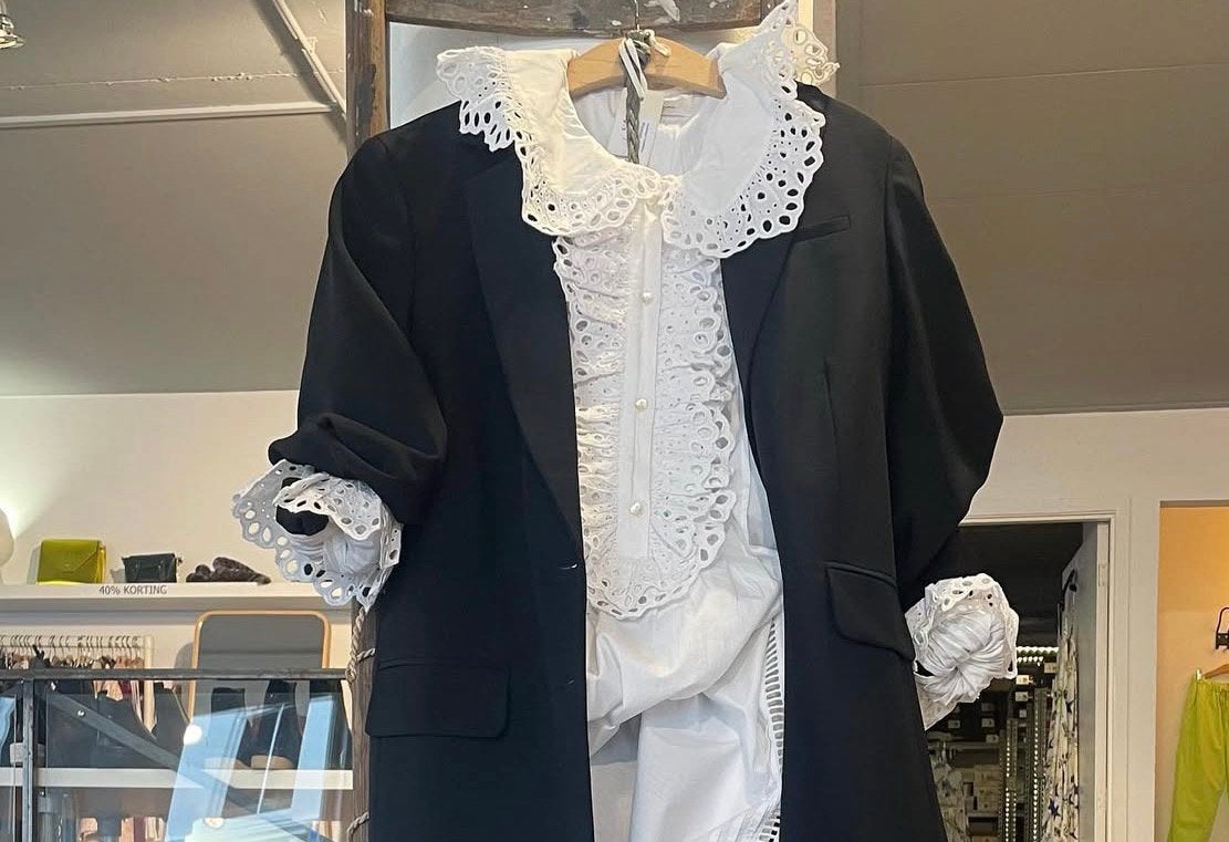 Skall Studio prachtige blouse met kant 38 nieuw met kaartje, Ophalen of Verzenden, Zo goed als nieuw, Maat 38/40 (M), Wit