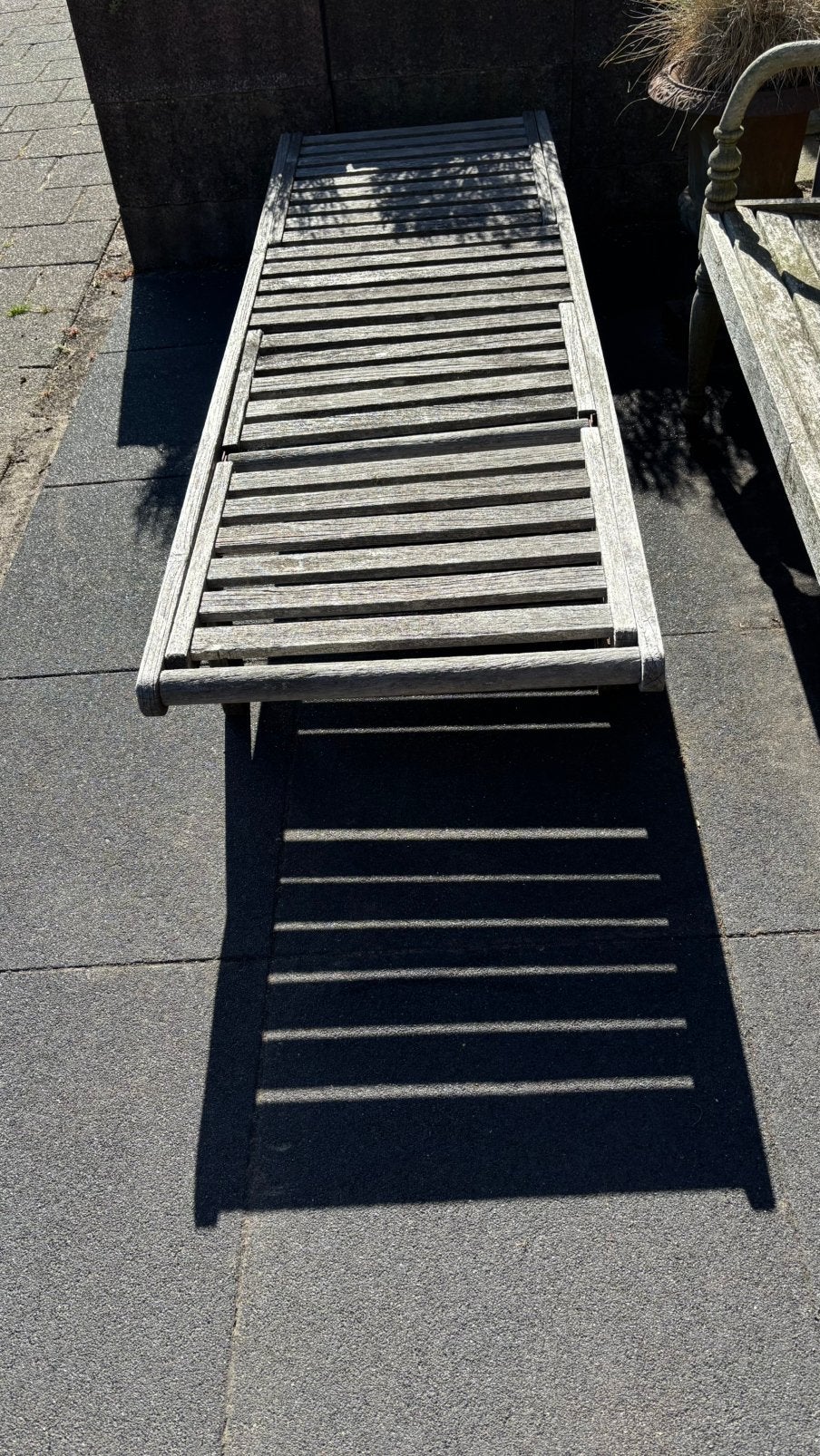 Hardhouten ligbed met wieltjes, Tuin en Terras, Ligbedden, Ophalen, Gebruikt, Hout, Verrijdbaar