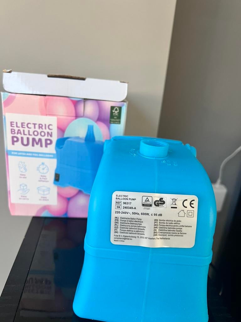 ELEKTRISCHE BALLONPOMP LUCHTPOMP VOOR BALLONEN ALS NIEUW, Ophalen of Verzenden, Zo goed als nieuw, Versiering, Verjaardag