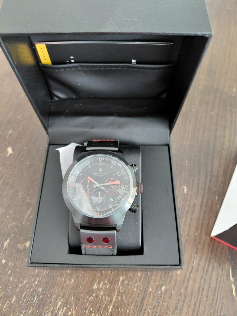 Alpha Sierra Defcon LGM36LR LIMITED EDITION, Sieraden, Tassen en Uiterlijk, Horloges | Heren, Ophalen of Verzenden, Gebruikt, Leer