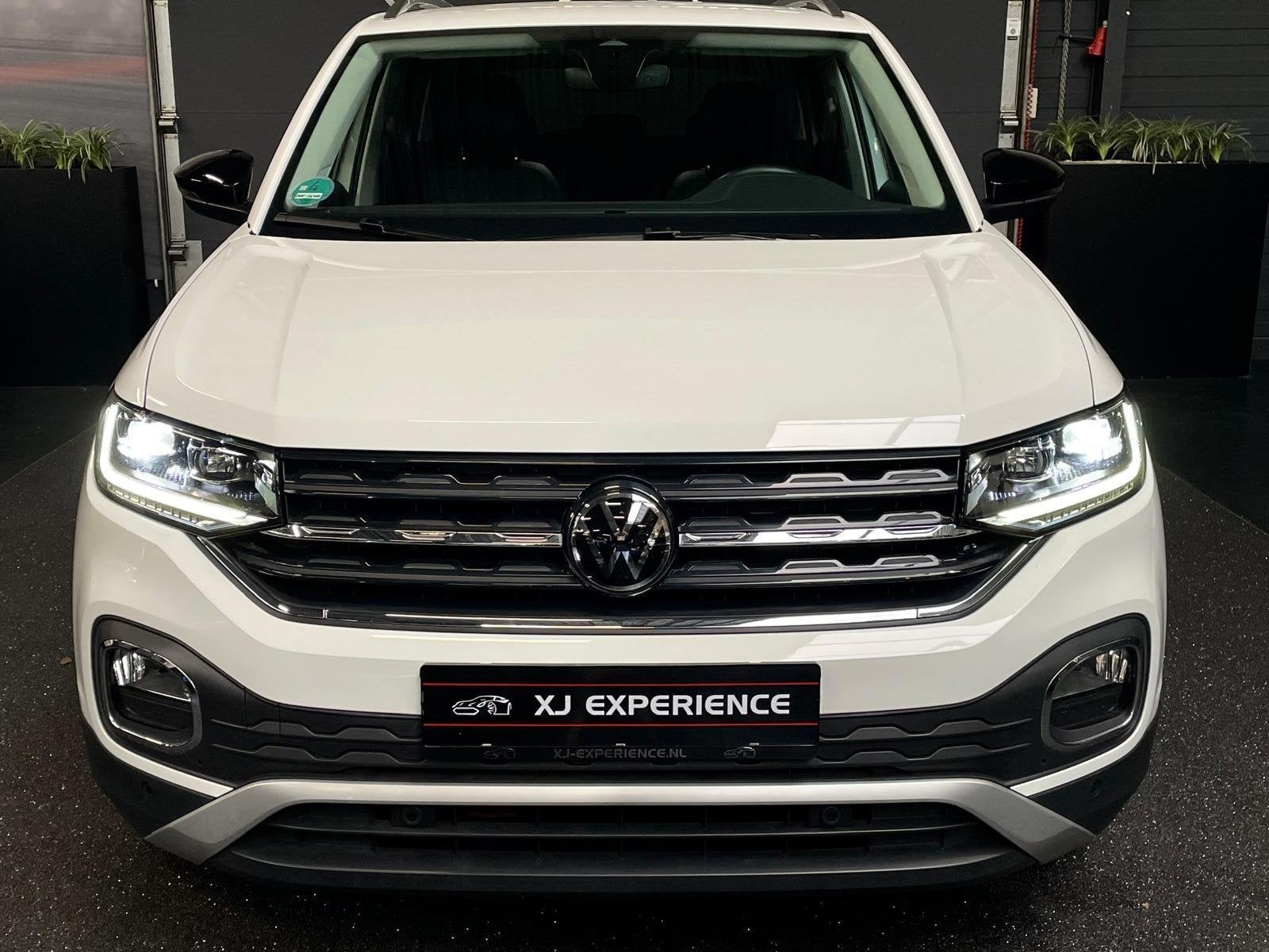 Volkswagen T-Cross Style NAVI 150 PK 18' weinig km, Dealer onderhouden, T-Cross, Gebruikt, Zwart