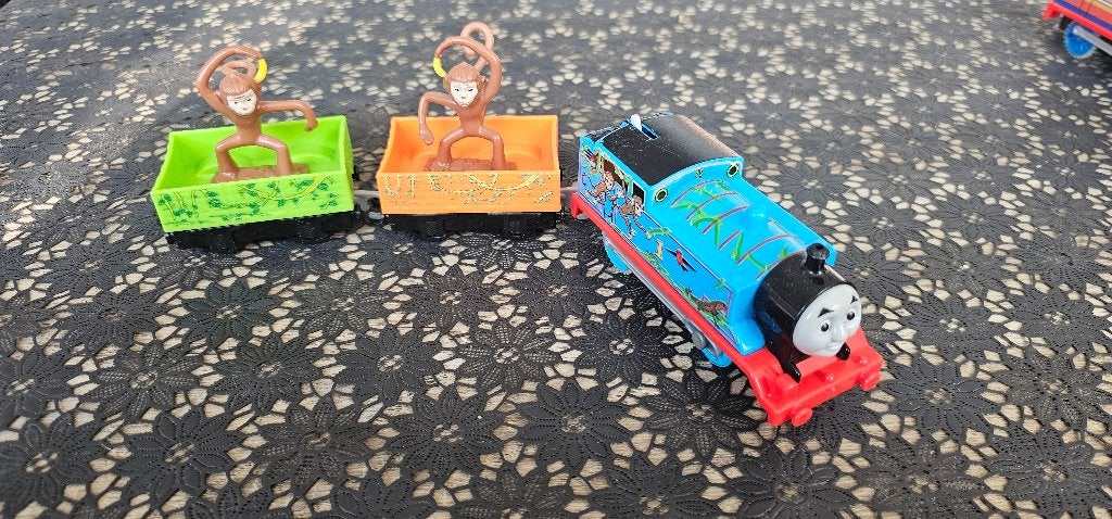 Thomas de trein Trackmaster Thomas Monkey, Ophalen of Verzenden, Zo goed als nieuw
