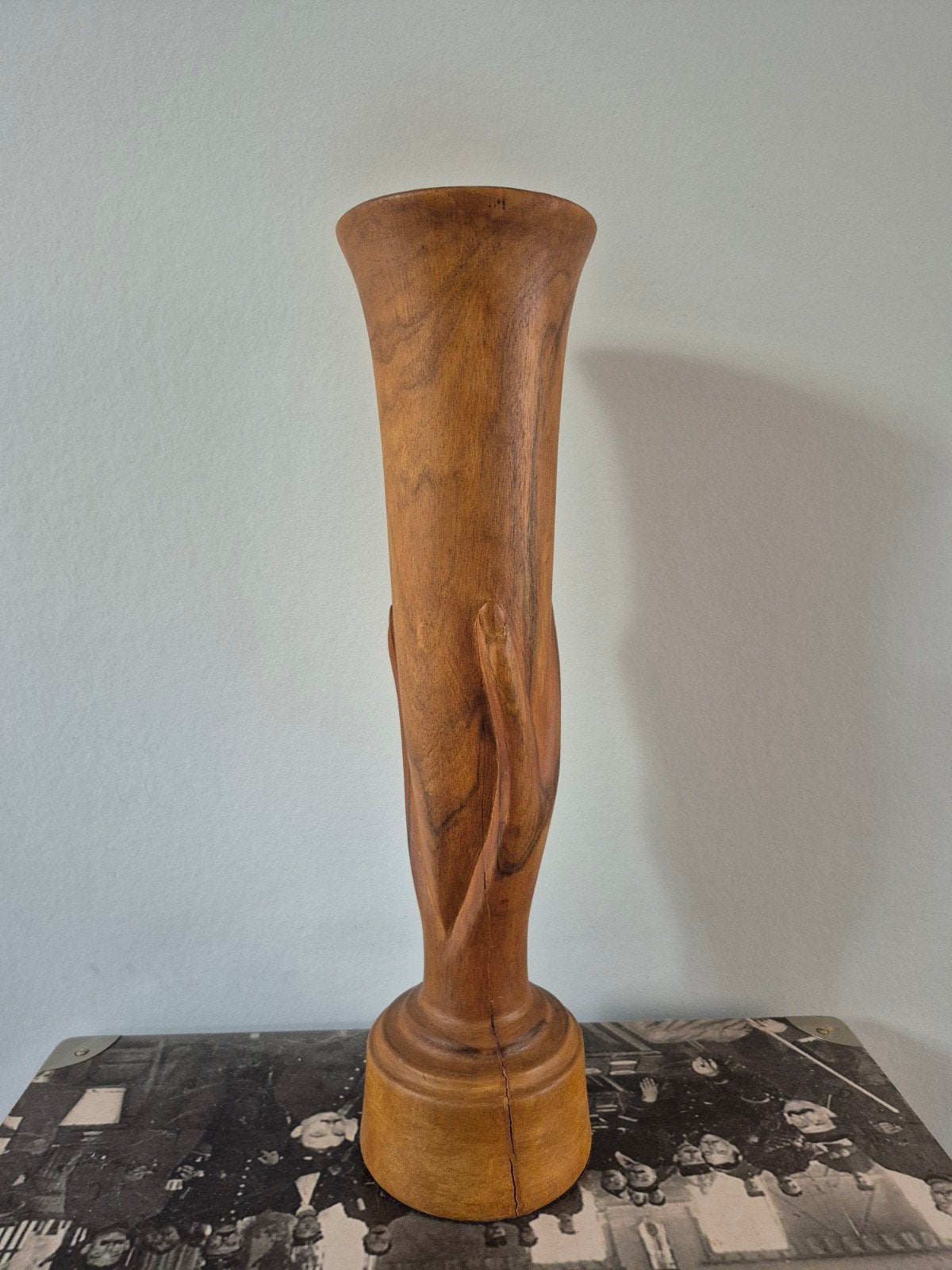 Zeldzaam Houten Object Vaas Steve Christian pitcairn island, Oceanië, Houtsnijwerk, Ophalen of Verzenden, 20 - 50 cm