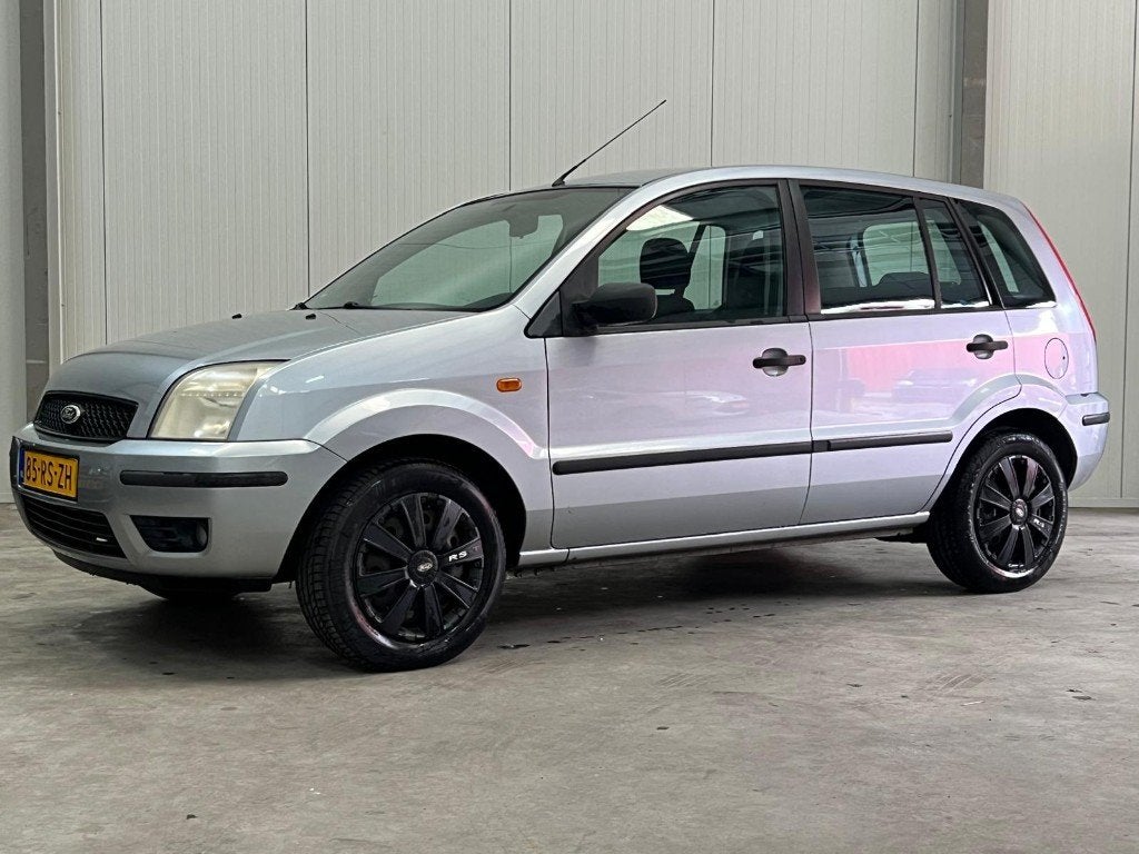 Ford Fusion 1.4  Grijs/Airco/trekhaak, Auto's, Voorwielaandrijving, 40 €/maand, Origineel Nederlands, Handgeschakeld