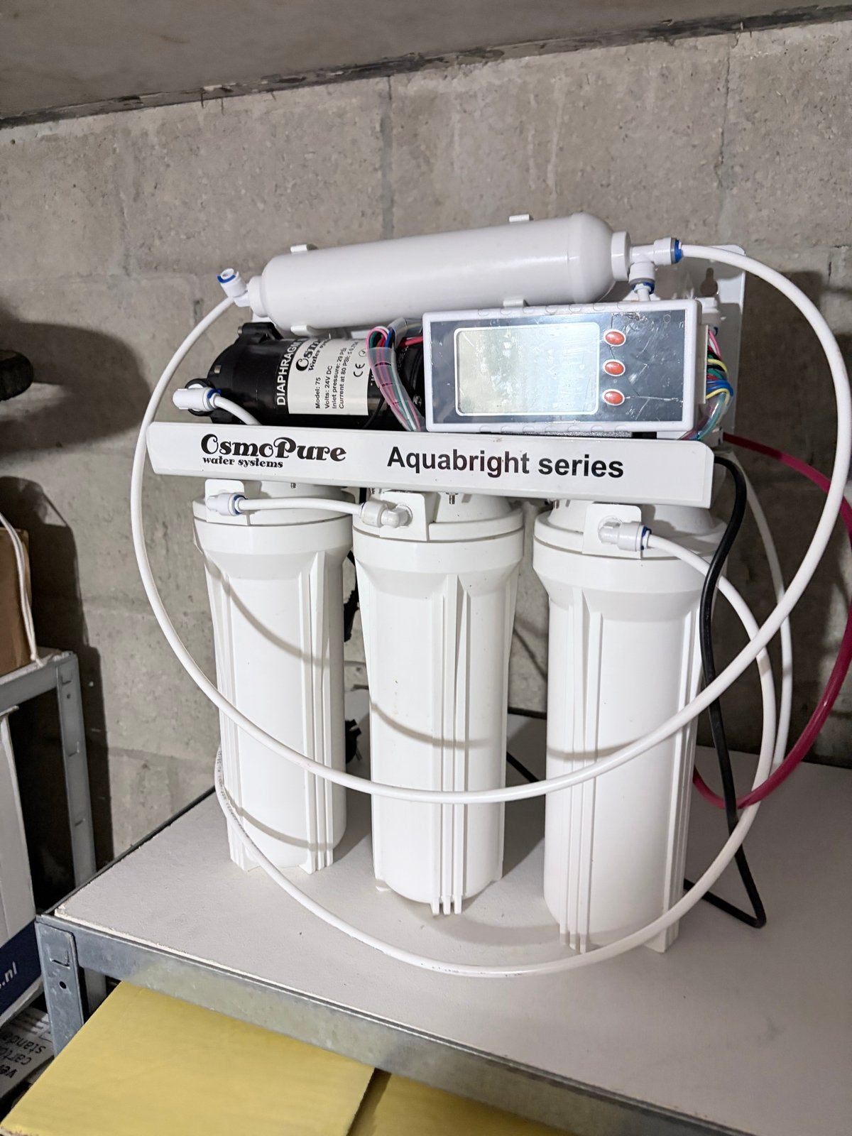 OsmoPure AquaBright Series 75 met 10L opslagtank, Ophalen, Zo goed als nieuw, Elektrische waterontharder