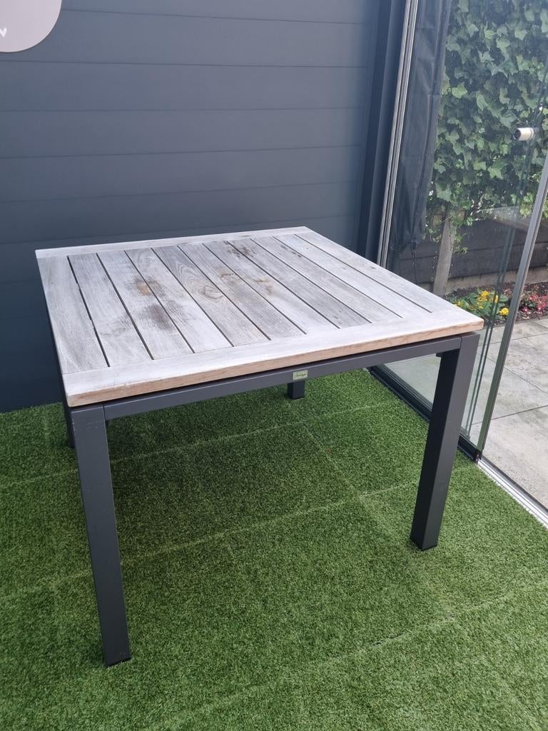 Bellagio Vierkante Tuin Tafel met Houten Blad, Tuin en Terras, Ophalen, Gebruikt, Vierkant