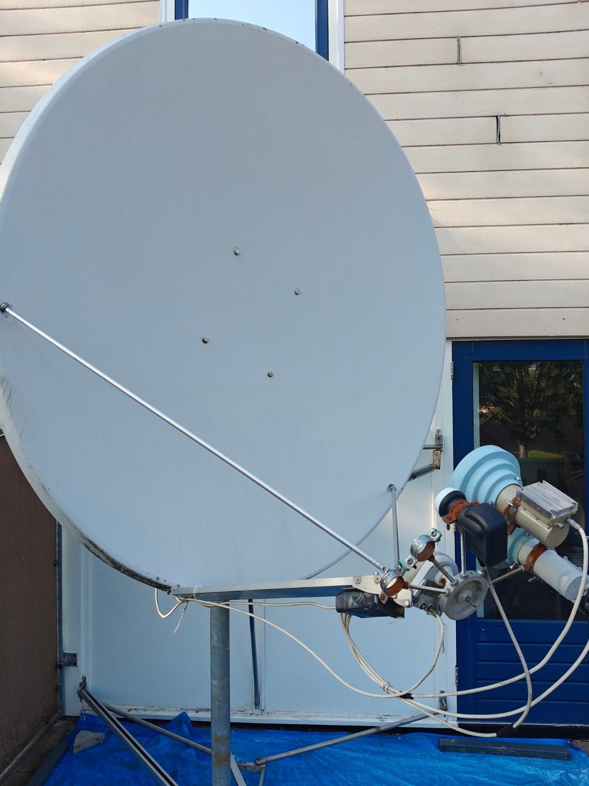 schotel 180cm draaibaar Laminas +ontvanger,Ku & C-band LNB's, Ophalen, Gebruikt, (Schotel)antenne, Overige merken