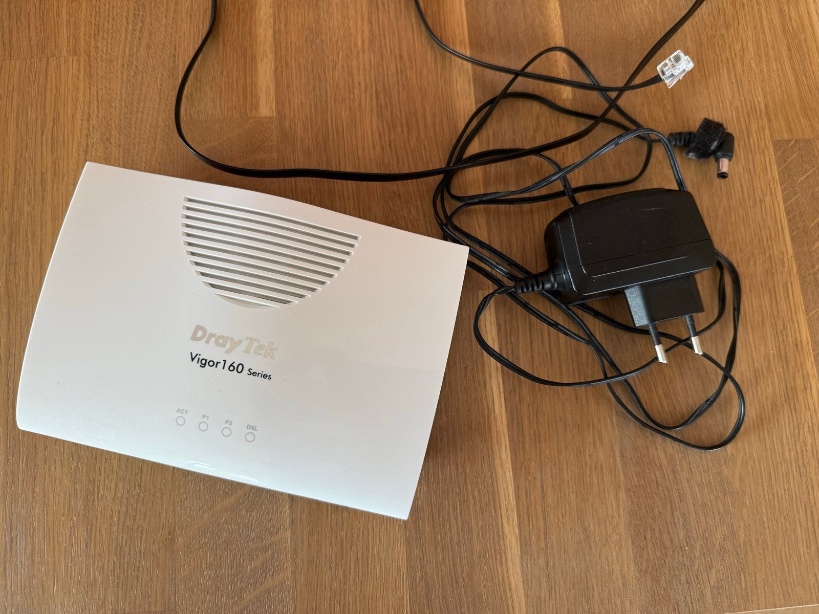 DrayTek Vigor 160 Series VDSL2/ADSL2+ Modem Router, Ophalen, Gebruikt, Router met modem