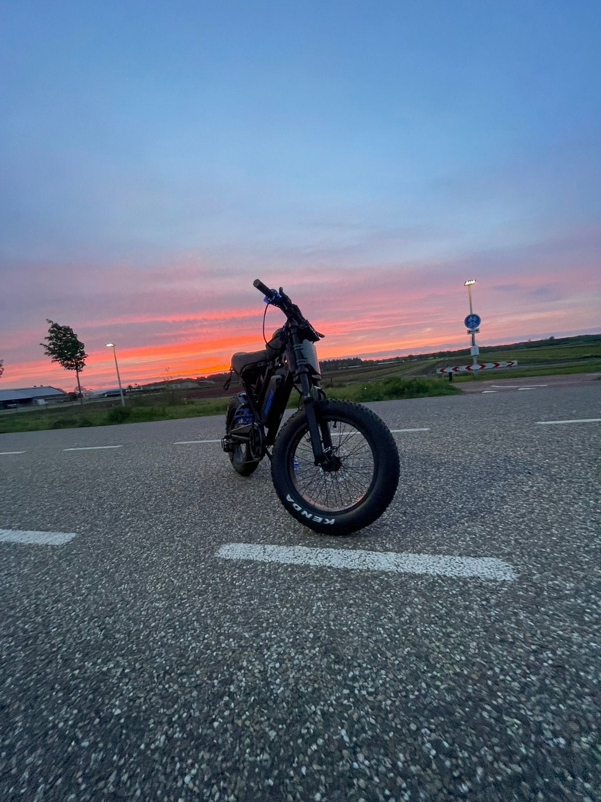 Custom x80 fatbike, Fietsen en Brommers, Brommers | Derbi, Ophalen of Verzenden, Zo goed als nieuw