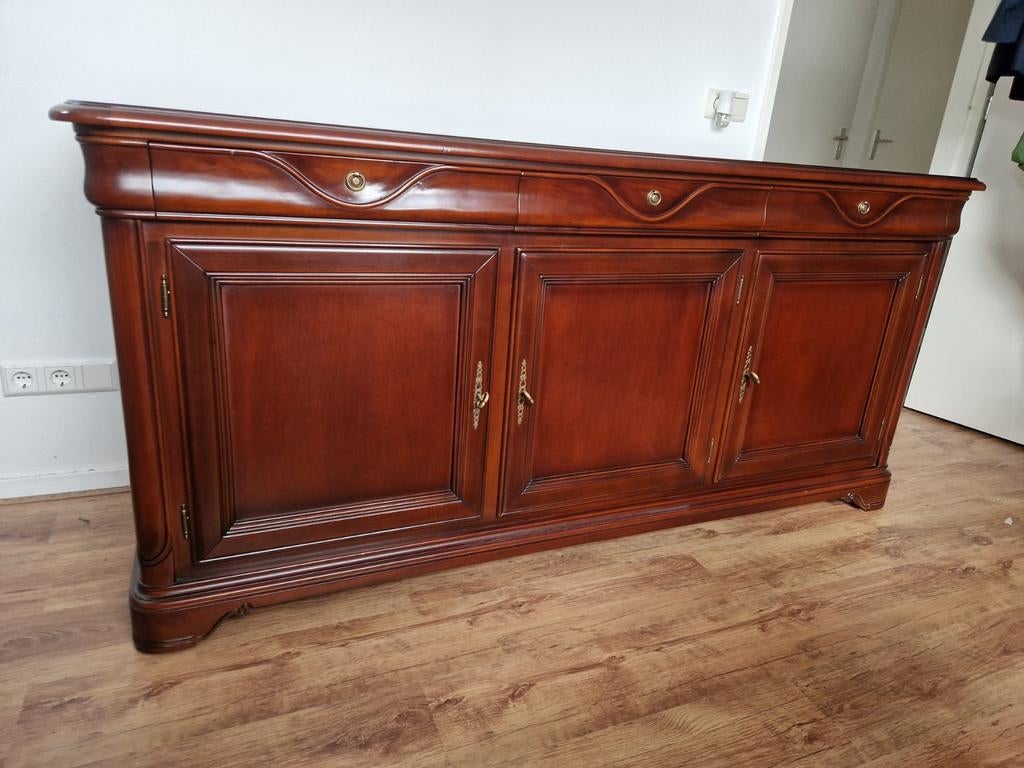 Klassiek dressoir met lades en deuren, Gebruikt, Met deur(en), Klassiek, 150 tot 200 cm