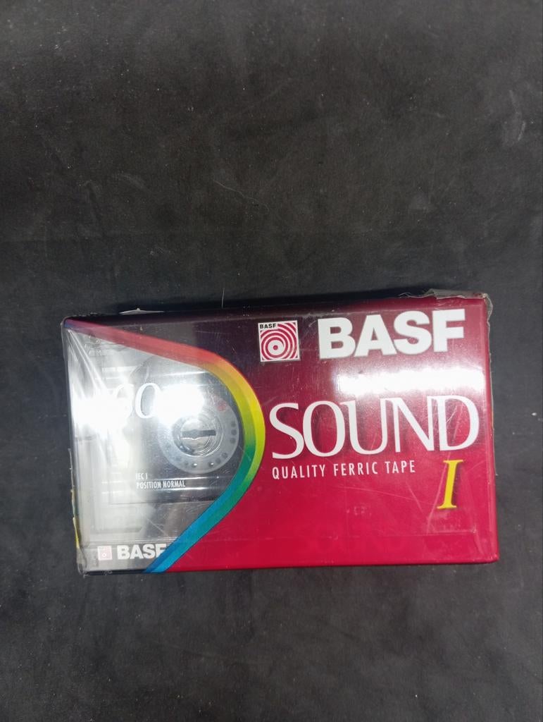 3 BASF Tape - Onbespeeld Cassettebandjes, Ophalen of Verzenden, Nieuw in verpakking, 1 bandje, Onbespeeld
