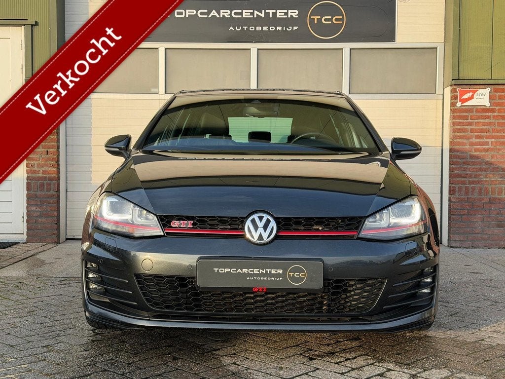 Volkswagen Golf 2.0T SI GTI Performance/CAMERA/LEER/STOELV, Auto's, Gebruikt, 4 cilinders, 1984 cc, Zwart