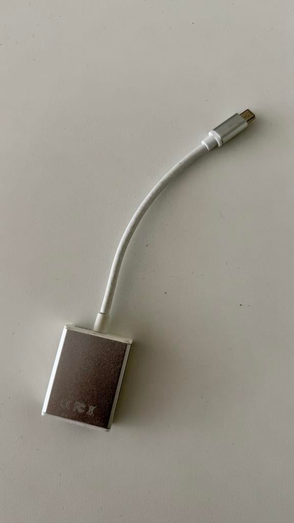 Apple USB-C naar HDMI Adapter - Compatibel met MacBook/iPad, Ophalen of Verzenden, Zo goed als nieuw, Minder dan 2 meter, HDMI-kabel