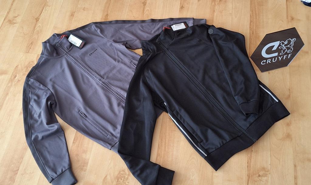Cruijff vrije tijd kleding maat S, Sport en Fitness, Voetbal, Ophalen of Verzenden, Nieuw, Shirt
