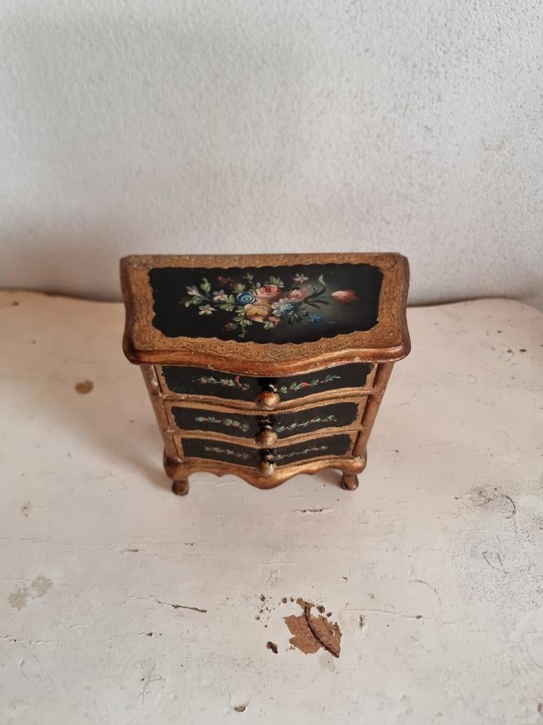 Oud florentijns italiaans miniatuur kastje * schapenweide, Ophalen of Verzenden