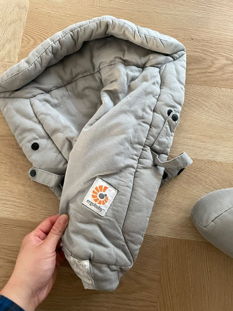 Ergobaby draagzak insert - Grijs, Overige merken, Buik of Rug, Ophalen of Verzenden, Zo goed als nieuw