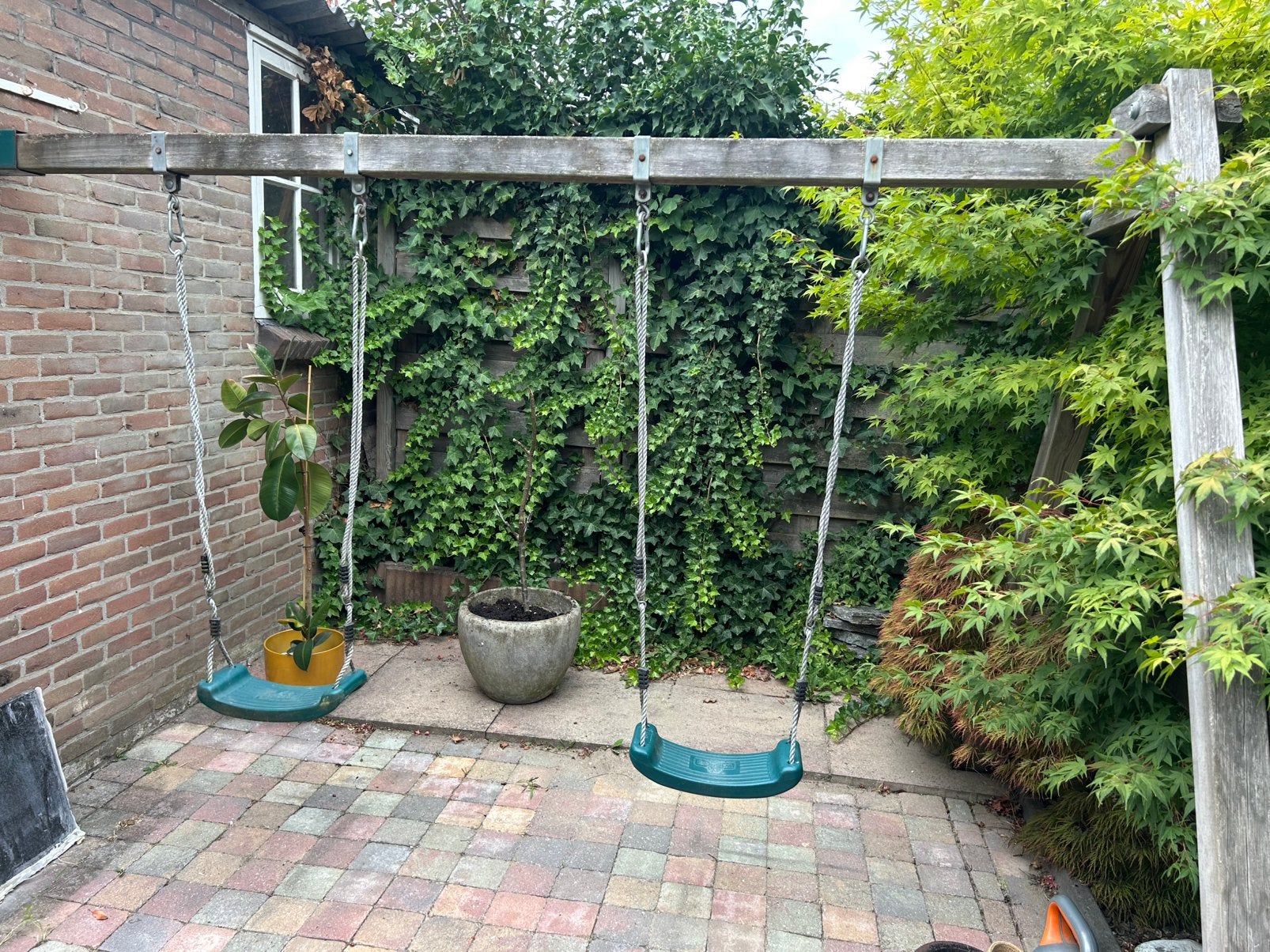 Schommel frame incl. 2 schommels, Kinderen en Baby's, Ophalen, Zo goed als nieuw, Schommel