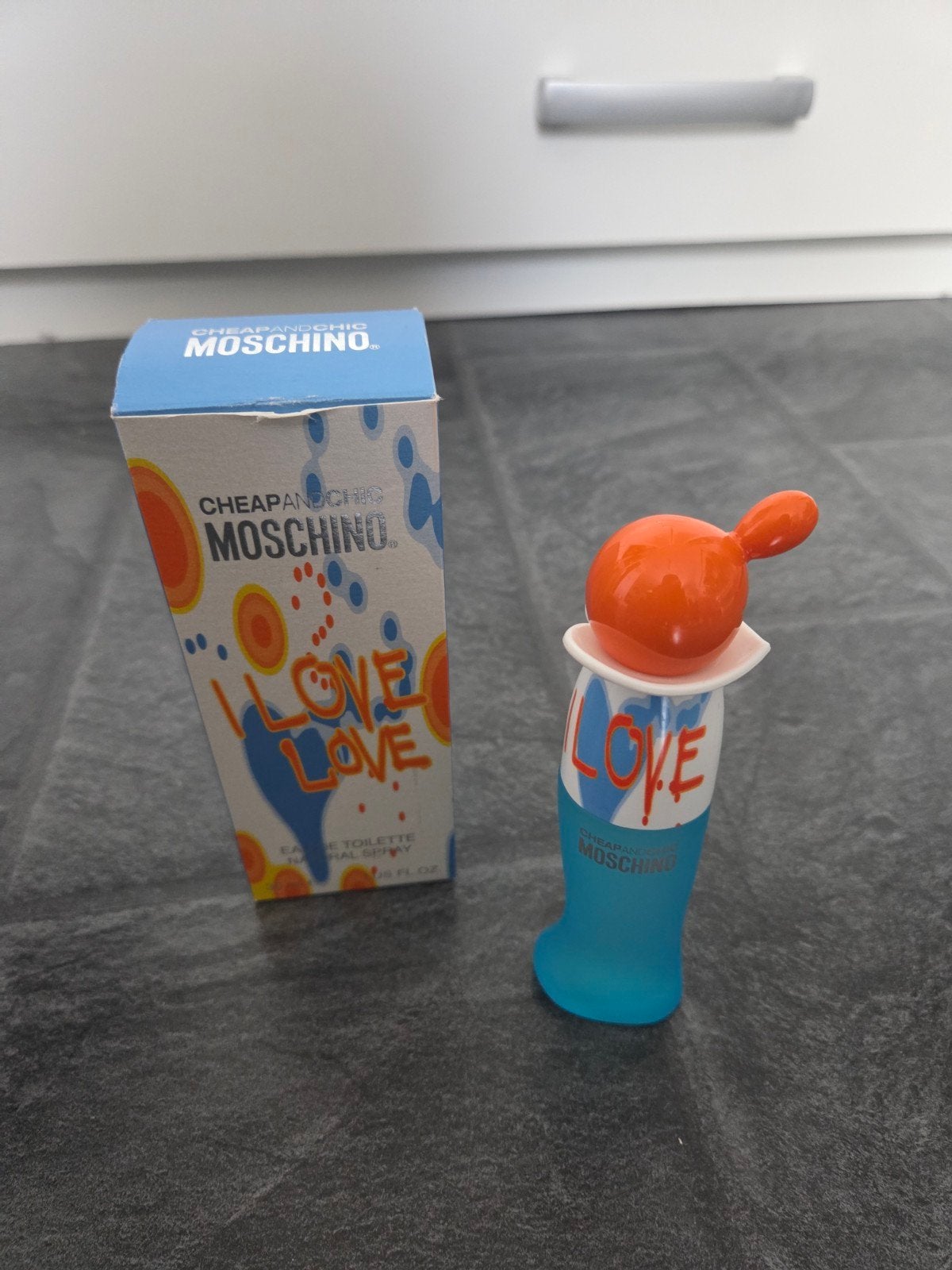 Moschino Cheap and Chic I Love Love Edt 30ml, Ophalen of Verzenden, Nieuw