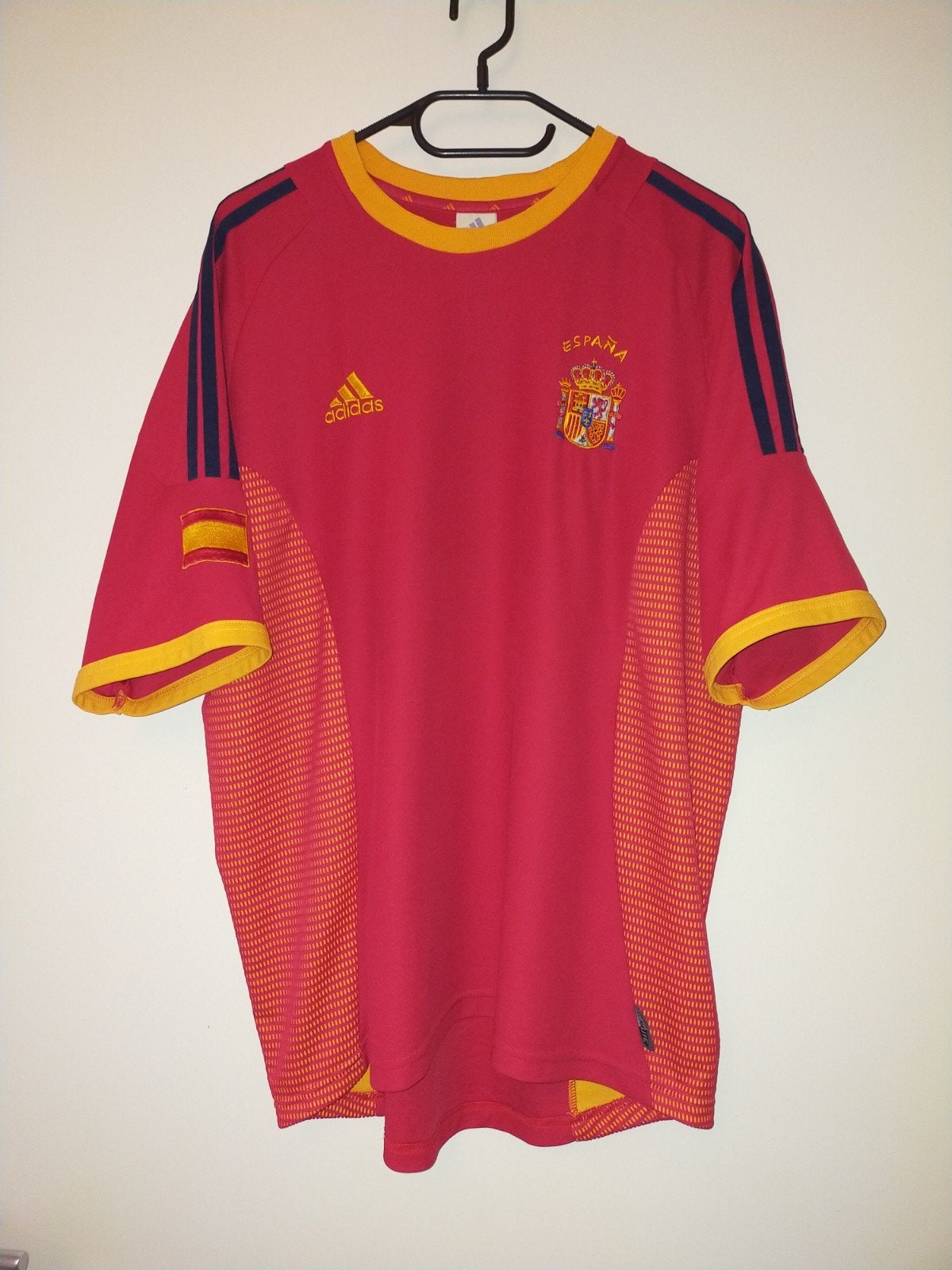 Adidas Spanje voetbalshirt 2002 - 2004, Ophalen, Zo goed als nieuw, Maat 52/54 (L), Voetbal