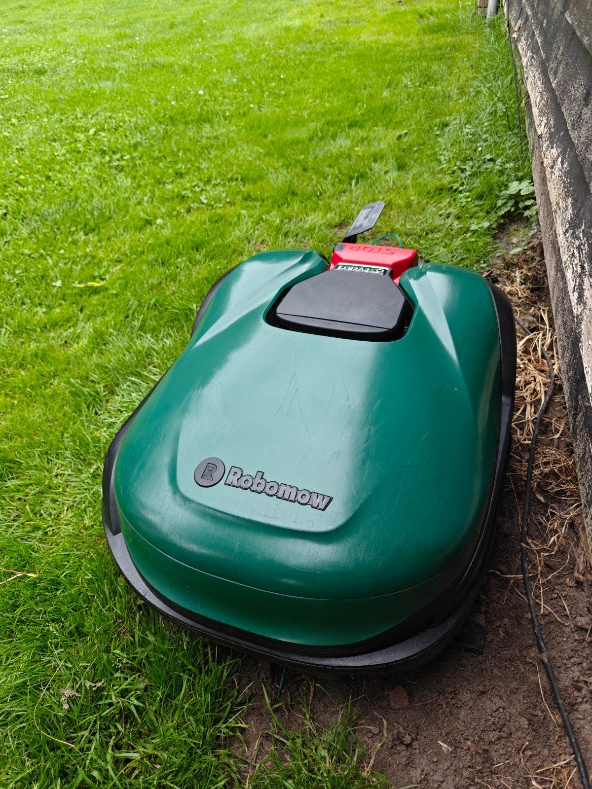 Robomow RK2000 robotmaaier met nieuwe accu, Ophalen, Gebruikt, Elektrische grasmaaier, Robomow