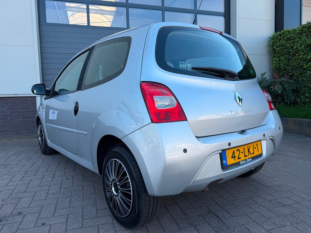 Renault Twingo 1.2-16V Dynamiqe/Automaat/Cruise-c/Airco/Pdc/, Twingo, Gebruikt, 31 €/maand, 4 cilinders