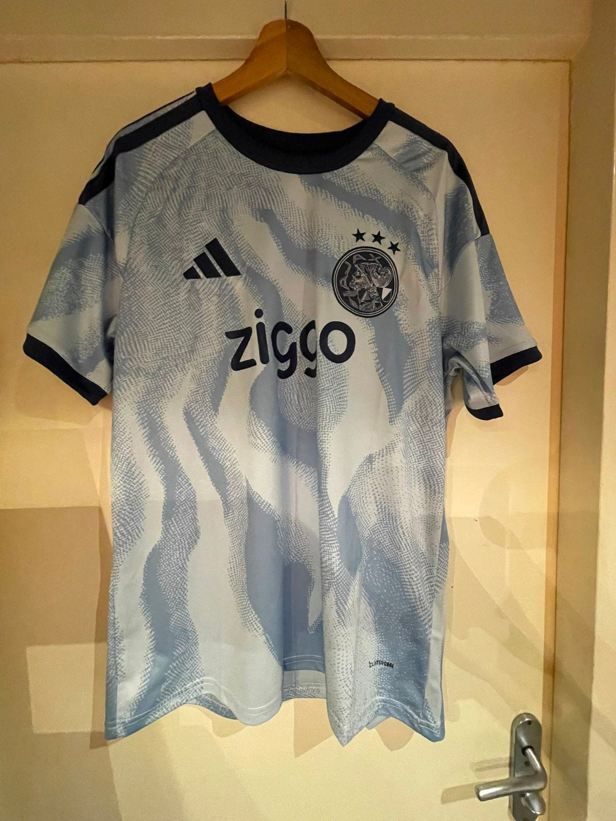 Ajax Shirt 2026 - 2027 maat XL, Sport en Fitness, Voetbal, Maat XL, Ophalen, Nieuw, Shirt