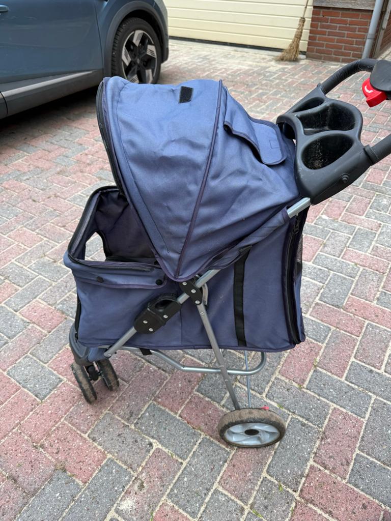 Honden wandelwagen, Ophalen